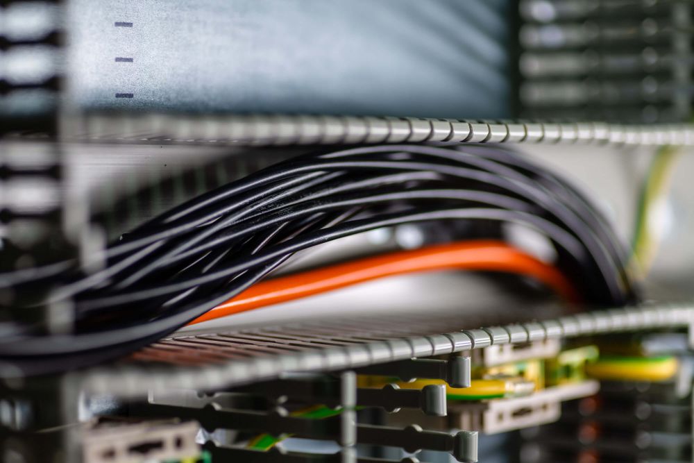 emg elektroinstalacije in montaža d.o.o Industrijska Avtomatizacija INDUSTRIJS AVTOMATIZACIJA ZGRADB IN PAMETNE HIŠEKA ELEKTRO MONTAŽA ELEKTRIČNE INŠTALACIJE